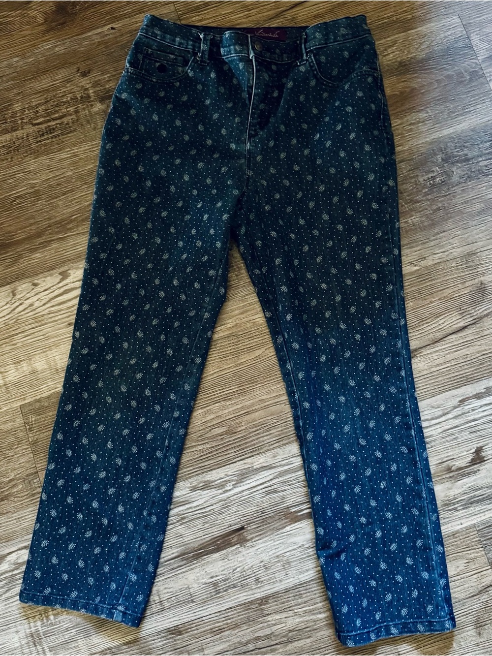 Gloria Vanderbilt Amanda Dark Blue Denim Jeans With White Paisley Print Size 8P